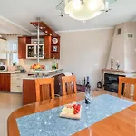Apartmán 1 Bedroom Lovely In Kampor