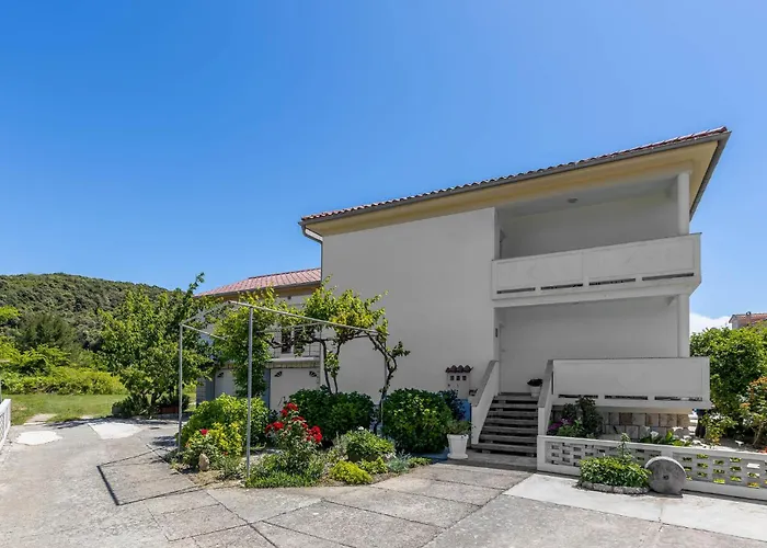 1 Bedroom Awesome In