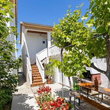 1 Bedroom Awesome In